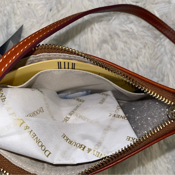 Atlanta Braves MLB Dooney & Bourke Wristlet